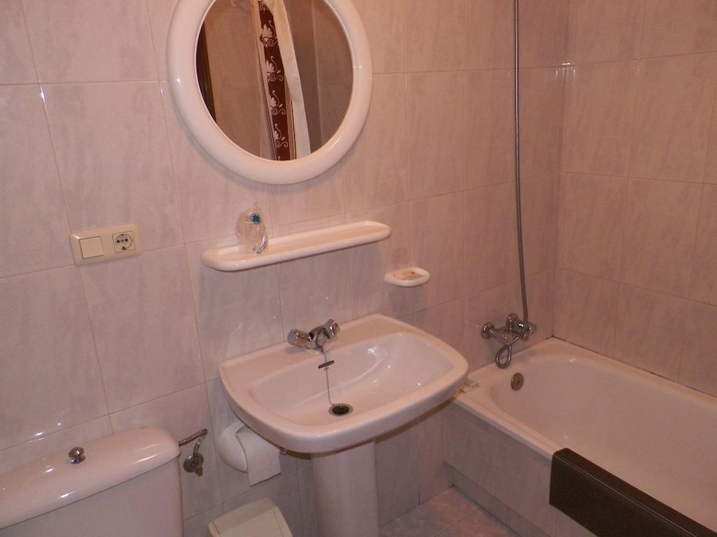 Hostal Xaraiba Sanxenxo Quarto foto